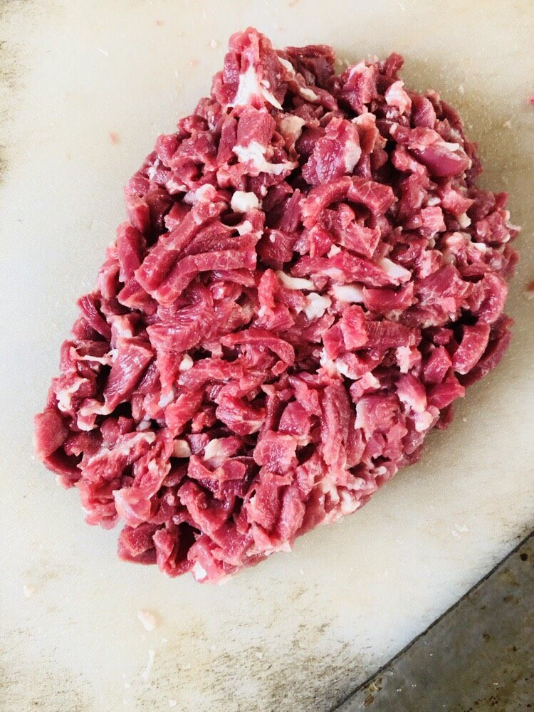 豇豆包子(长豆角),切细丁备用