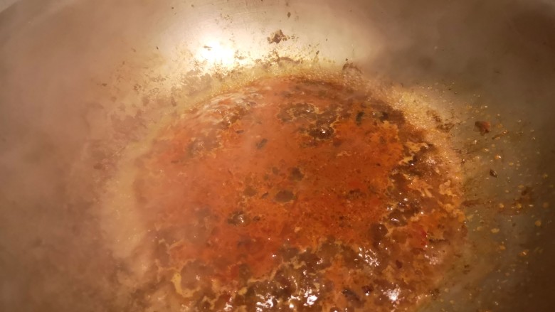 麻婆豆腐,加少许开水,生抽。