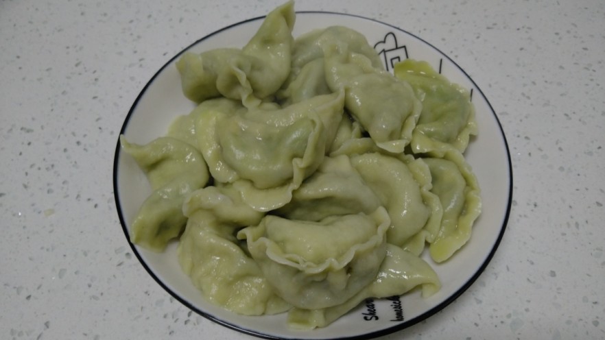 黄瓜蚂蚁菜猪肉饺子