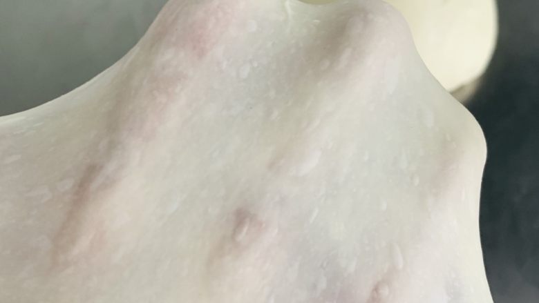 贝果🥯,手法用搓洗衣服的手法和摔打法
这个环节我用了8分钟,就完全扩展阶段。