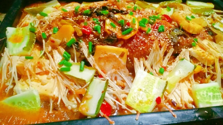 炖扁口鱼,美食就做好了,美味一锅端,开吃吧!