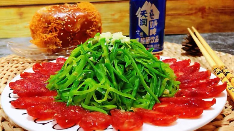 腊肠炒荷兰豆丝,早餐一定要🈶️主食才完美