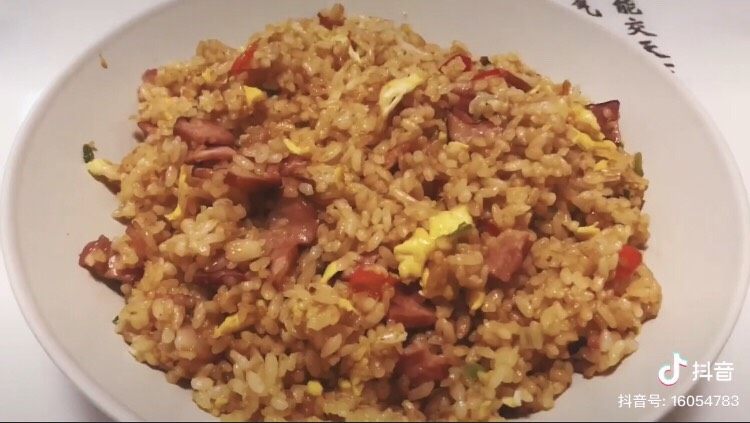 🥓培根蒜香炒饭,出锅