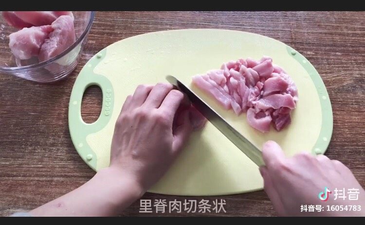 糖醋里脊,里脊切条