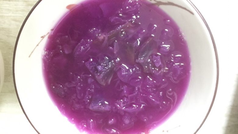 银耳紫薯羹