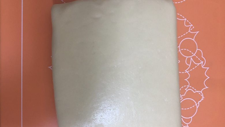 灯笼酥,封口朝下。