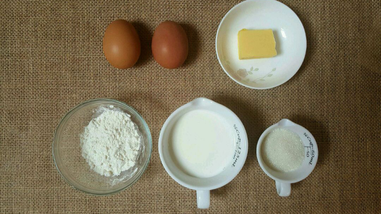 舒芙蕾,准备好所用食材。
