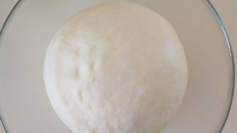 北海道牛奶土司,４、发酵到原来的２倍大小。
