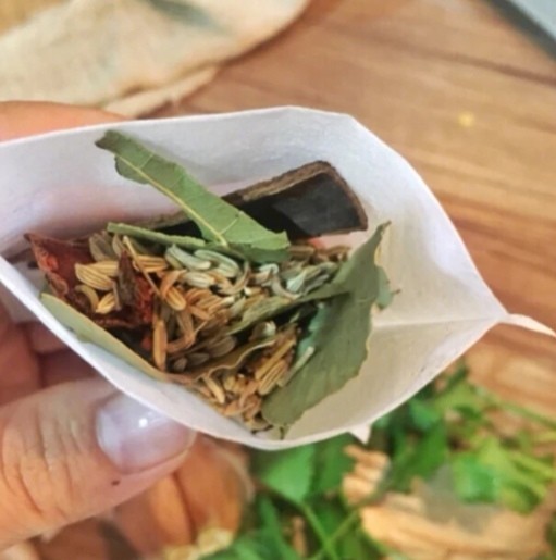 番茄炖牛腩,制作调料包