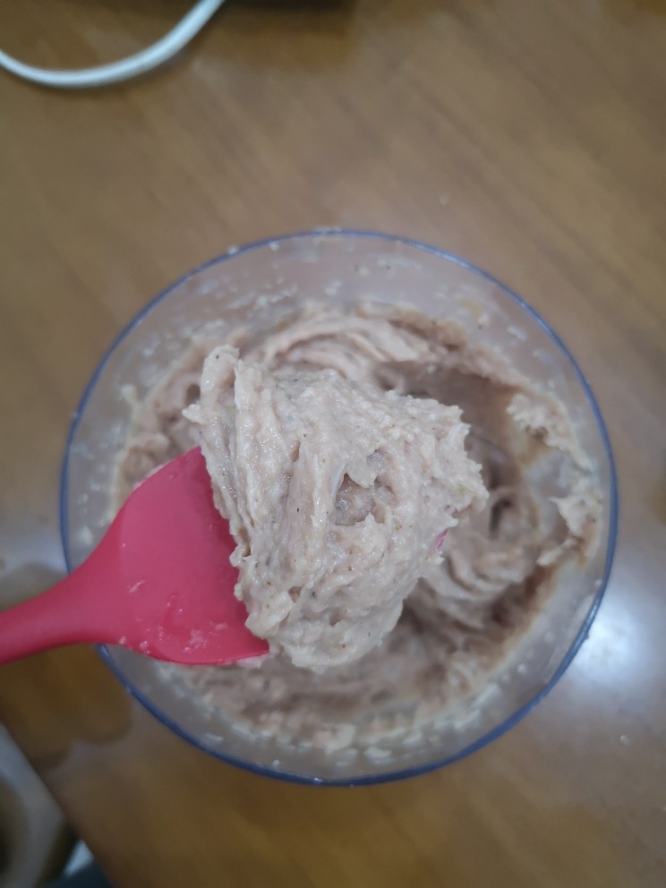 宝宝香肠,打好的肉泥形状
