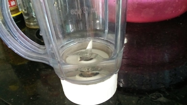 冬日暖心菜百香杲汁,果汁机放水