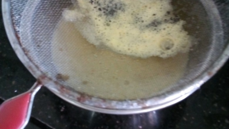 冬日暖心菜百香杲汁,过滤