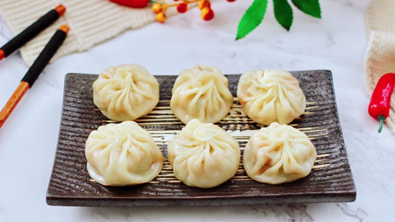冬日暖心菜 鸡肉黄瓜胡萝卜包,成品一