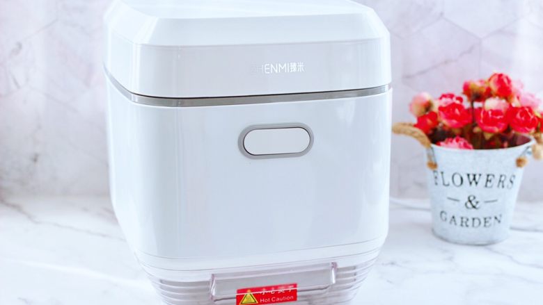 萝卜酿鸡肉~(电饭煲版),断电后再焖5分钟即可。
