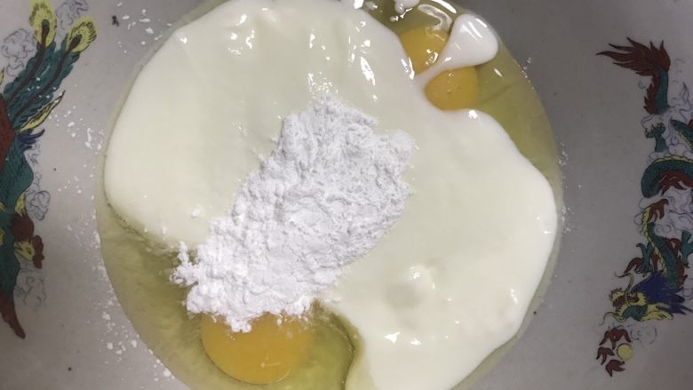 酸奶蛋糕,加入玉米淀粉