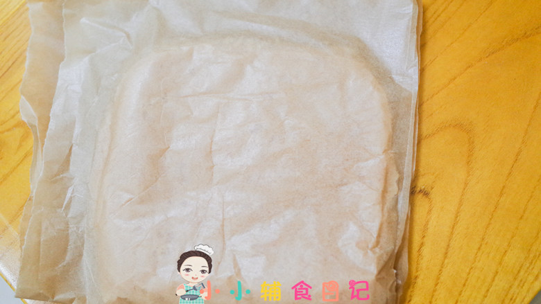 10个月以上辅食上校鸡块,整形成这样的长方形,稍微有点厚度,自己把握一下