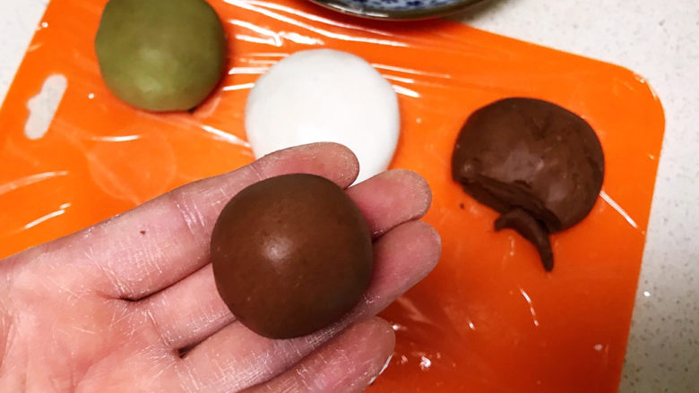 冬至美食 茄汁三味猫爪汤圆,捏紧收紧,团圆