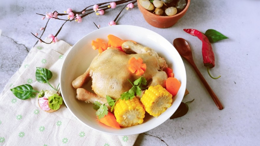 冬至美食  蔬菜鸡汤煲