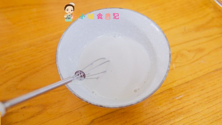 36个月以上圣诞树饼干曲奇,<a style='color:red;display:inline-block;' href='/shicai/ 10588'>糖</a>粉+盐+温热的牛奶搅拌溶解好,等凉至室温再用