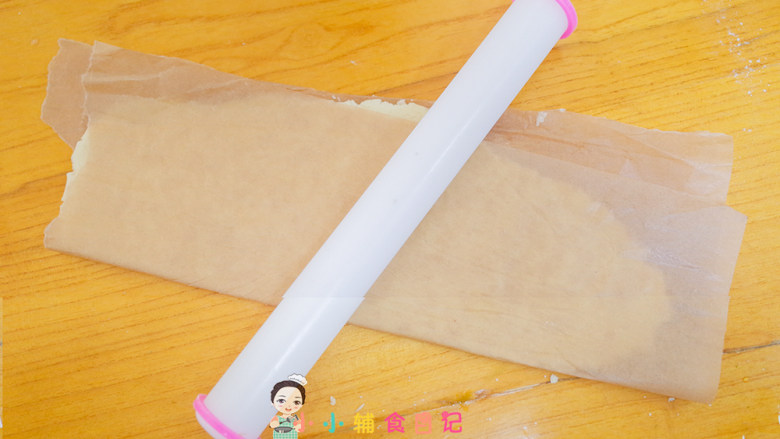 36个月以上圣诞树饼干曲奇,混合好就是这样的面糊,这样就有两个颜色的面糊了