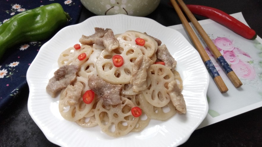 莲藕炒肉片