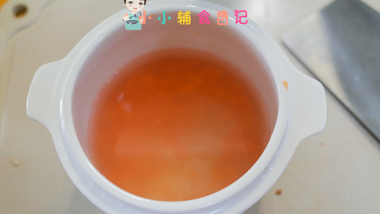 8个月以上辅食清蒸鳕鱼&猪肉松胡萝卜粥,胚芽谷物米清洗干净加180g<a style='color:red;display:inline-block;' href='/shicai/ 156925'>水</a>+胡萝卜放入炖锅炖2个小时