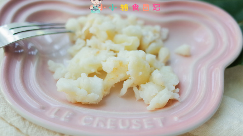 炒真鳕鱼丁,如果鱼多的话可以增加蛋清跟淀粉比例
