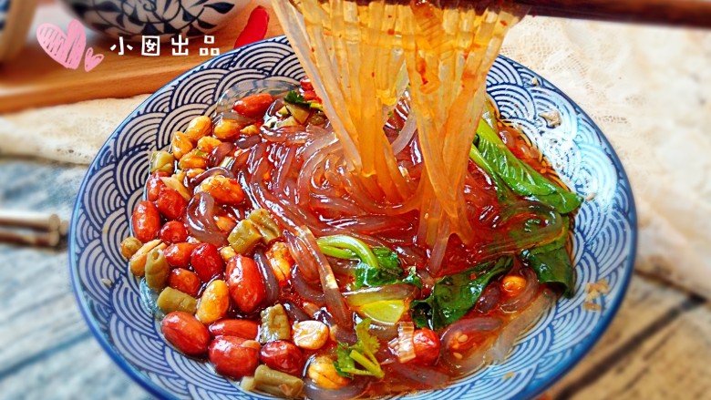 酸辣土豆粉,润滑爽口,酸辣开胃。