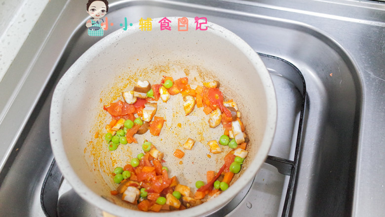 12个月以上三文鱼焗面,加入各种蔬菜