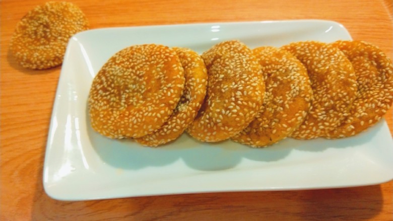 脆皮南瓜饼,我煎十一个,我一个都没有吃上,看来还是煎少了。