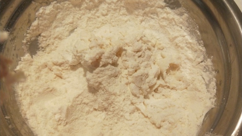 干炸响铃,没有油豆腐,我就用白面代替了,还是很酥脆的。