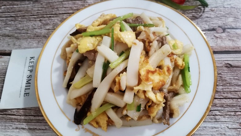 鸡蛋炒年糕,鸡蛋炒年糕成品图