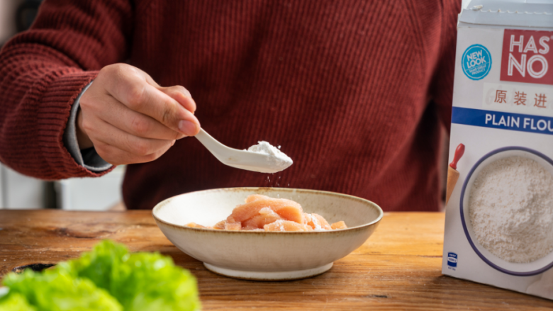 我们都无法抗拒的,热食低脂鸡肉卷饼,加入淀粉。