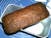 馥郁布朗尼(杏仁版),彻底晾凉后脱模,切块食用
