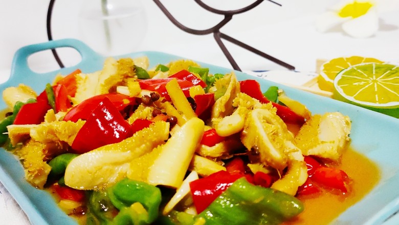 爆炒牛肚,这样的颜色搭配,是不是看着就很有食欲
