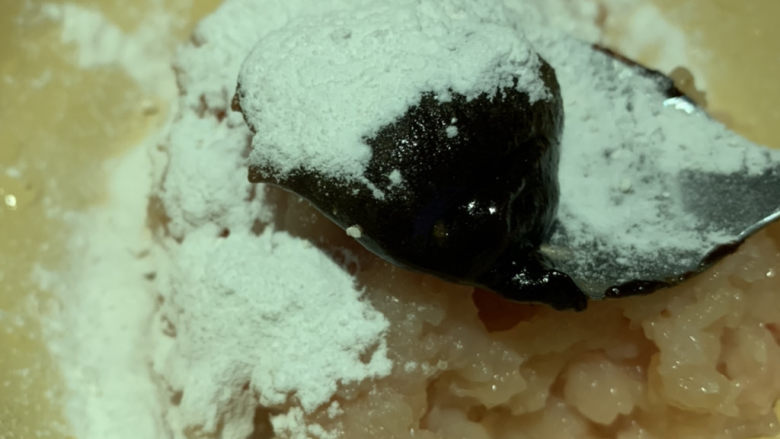 糖醋肉丸,一勺淀粉;