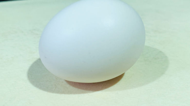 芝麻薄脆饼干,<a style='color:red;display:inline-block;' href='/shicai/ 9'>鸡蛋</a>一个;