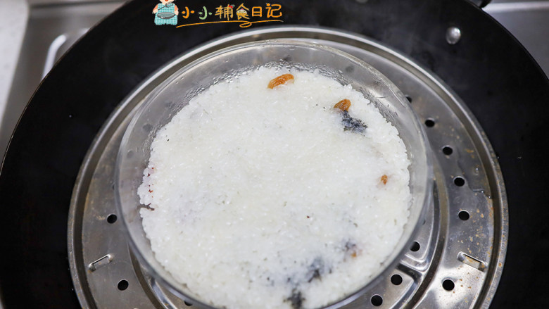 12个月以上团团圆圆八宝饭,吃的时候重新蒸一下,让味道融合就好了