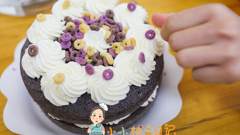 12个月以上奶油裱花蛋糕及奶油保存,我让孩子自己弄,增加参与度,他们自己也很开心