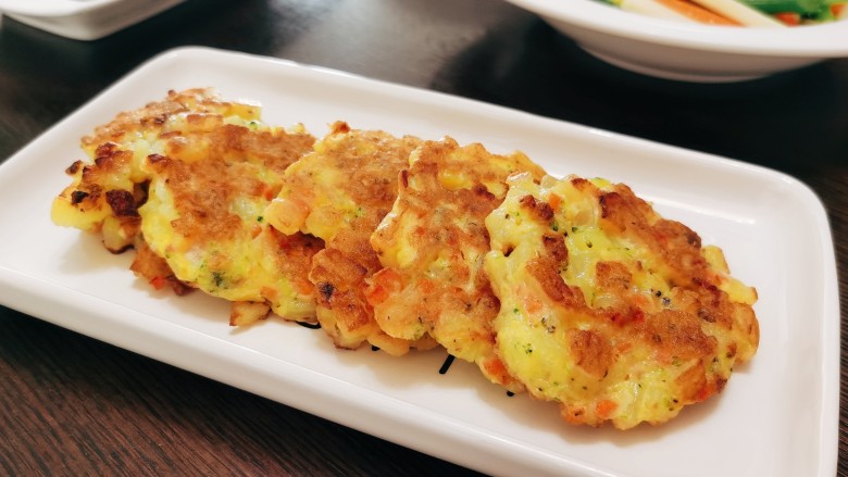香煎颗粒土豆饼,口感不一样的土豆饼,快来尝尝吧!