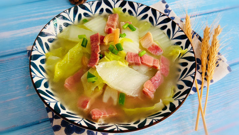 火腿炖白菜,成品图