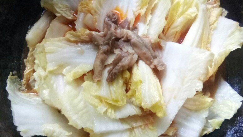 肥牛千层白菜,关火,起锅。