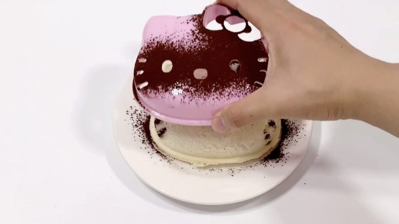 超可爱的Hello kitty 三明治,脱膜啦~