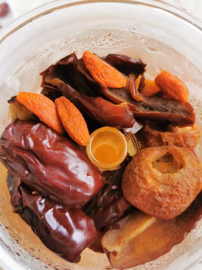 四红调经茶【女神茶】,可以泡到全部食材舒展开出味。