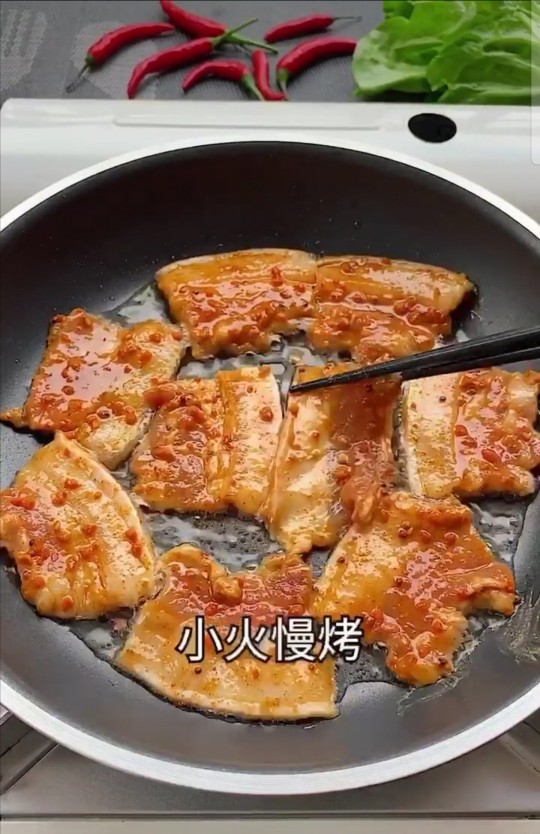 网红烤五花肉,小火慢烤