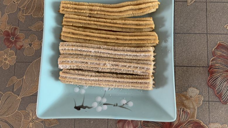 Churros～吉事果/吉拿棒/吉拿果～“西班牙油条”