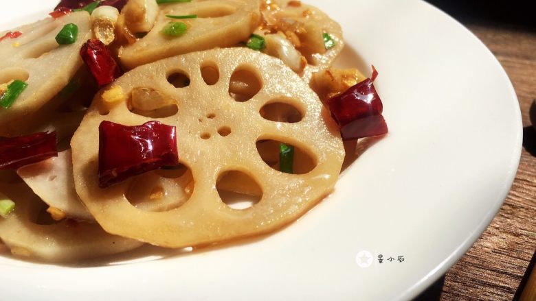 醋溜藕片,超级下饭哦,行动起来吧~