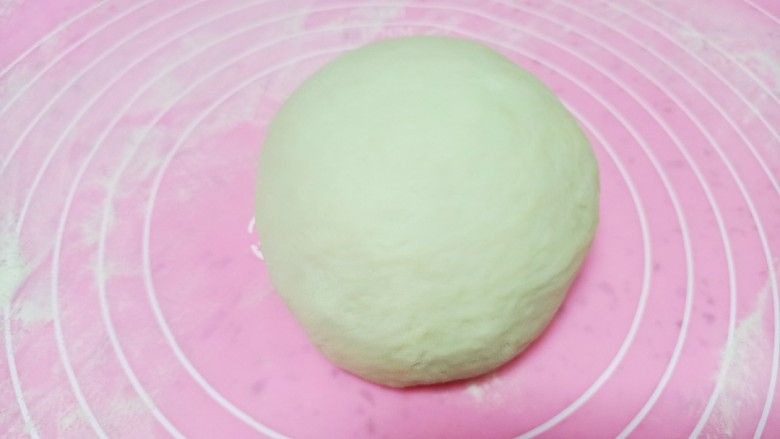 小葱五香手抓饼,醒面30分钟，再揉光滑