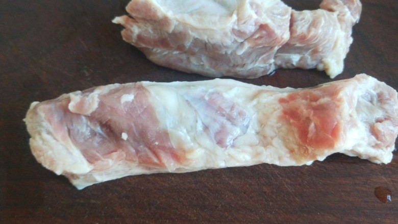红焖牛肉,我喜欢用牛腩肉红焖牛肉,不会干,肥中带着瘦。