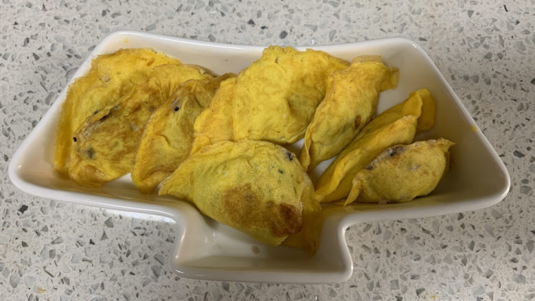 香菇瘦肉蛋饺(宝宝辅食),这个份量我做了九个蛋饺